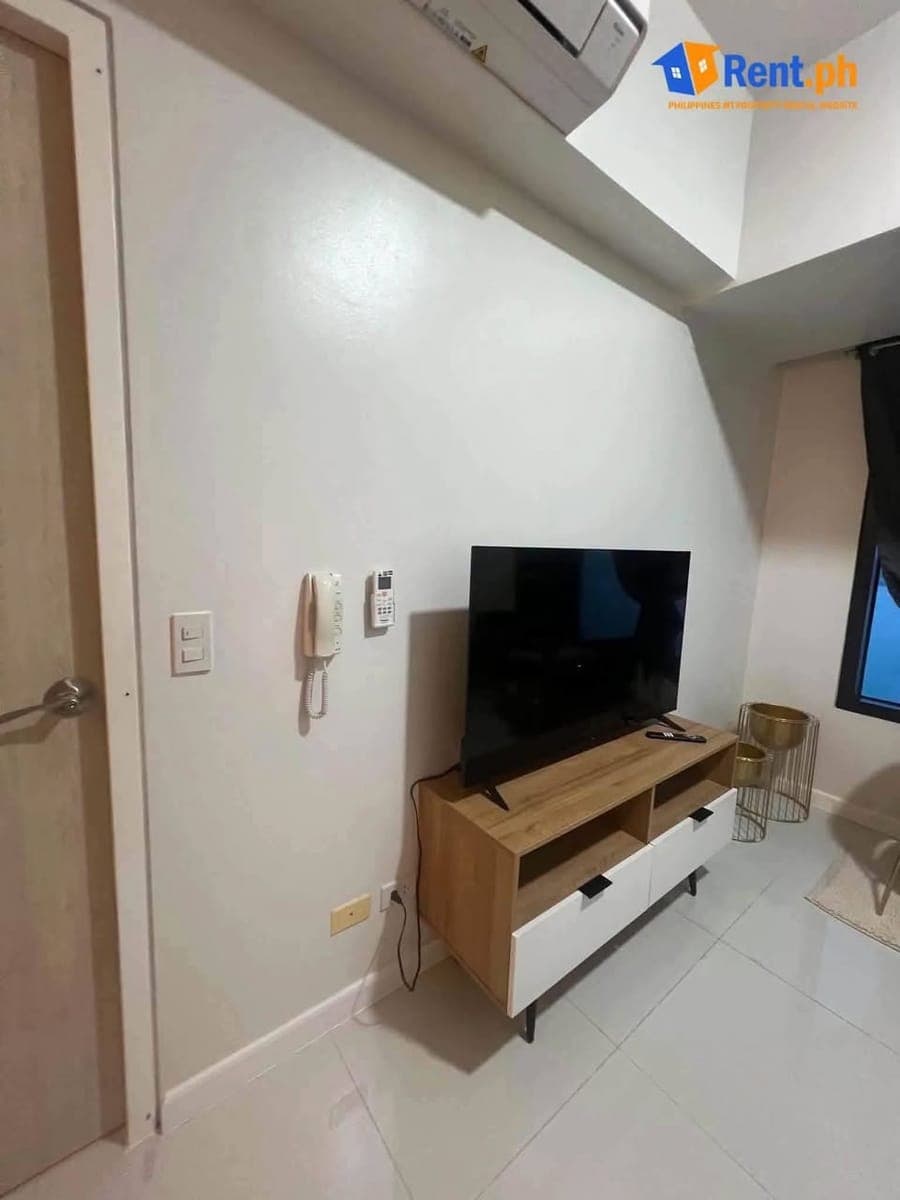 1BR MANDANI BAY  SEA VIEW FOR RENT At ₱45k Including condo Association Dues - photo 3