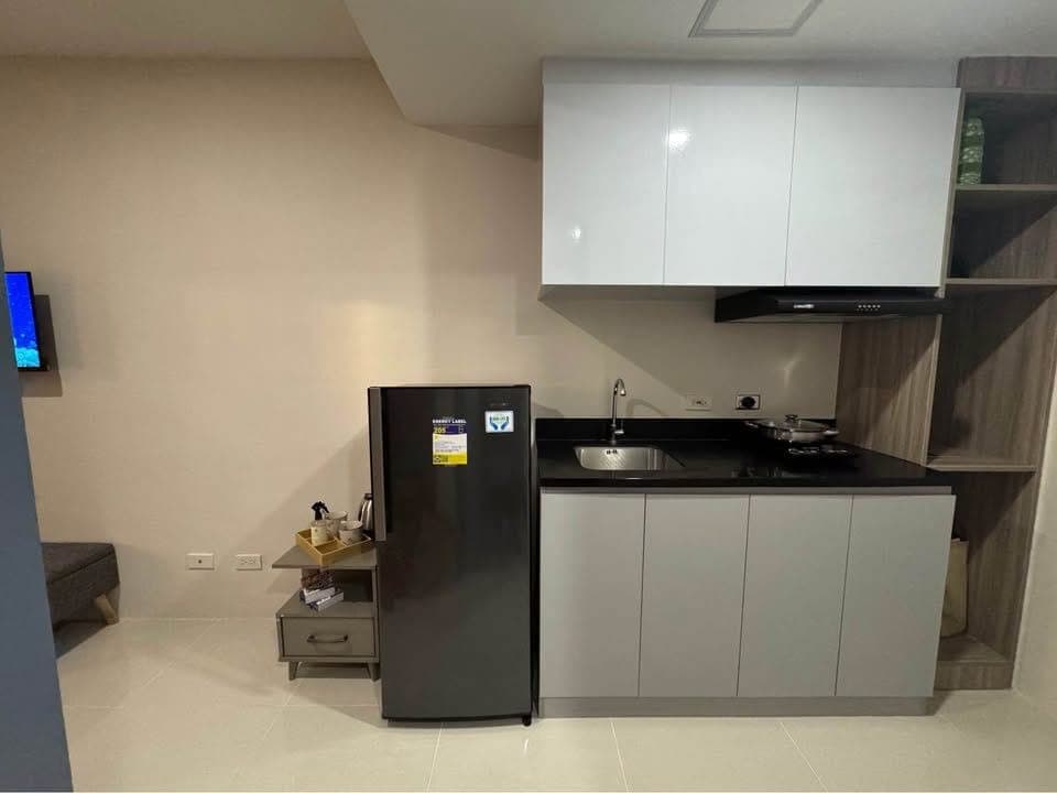 🏡 STUDIO CONDO FOR RENT – J Tower Residences, Mandaue City - photo 3