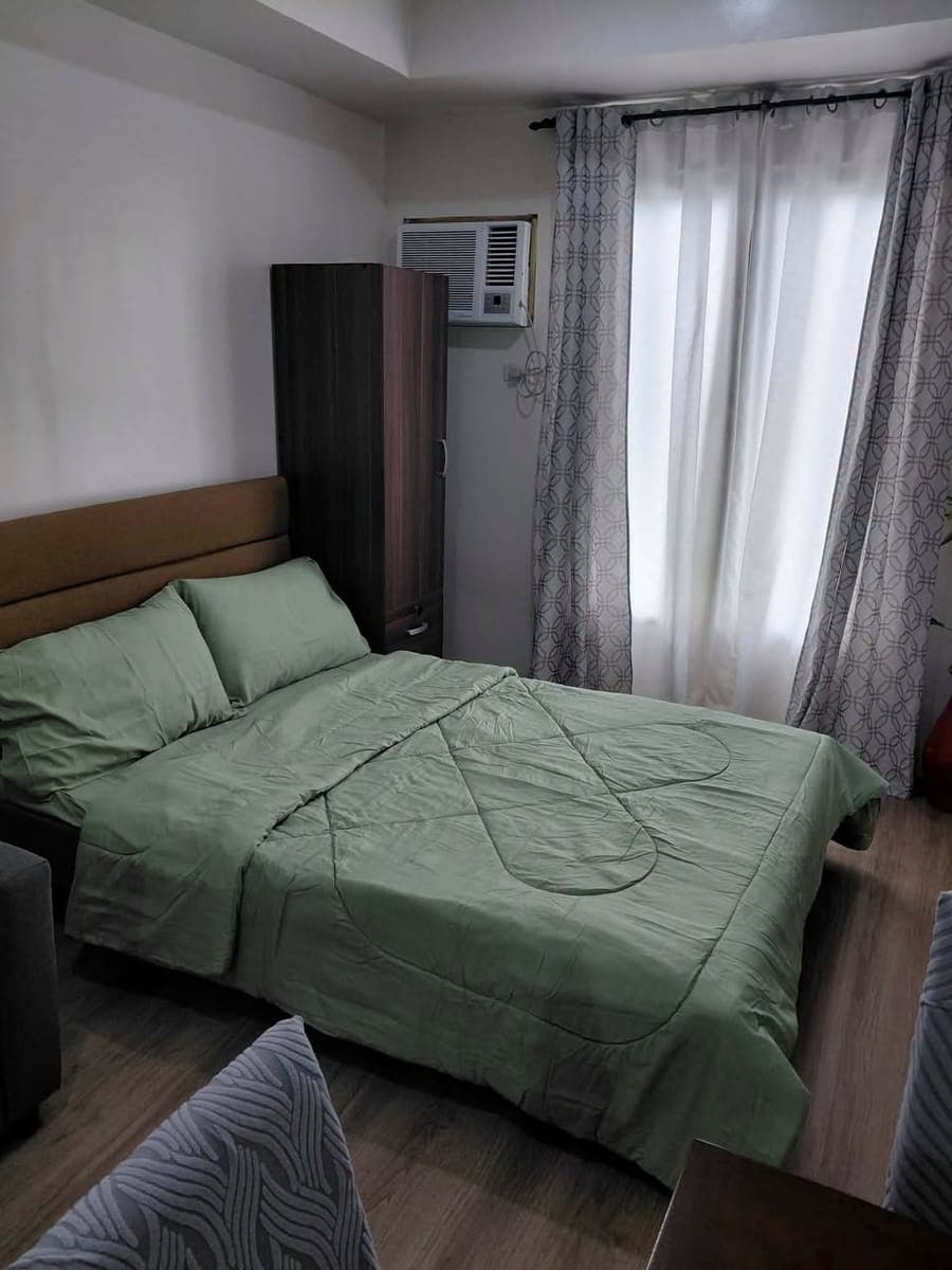 🏡 STUDIO CONDO FOR RENT – The Median Residences, Lahug, Cebu City - photo 1