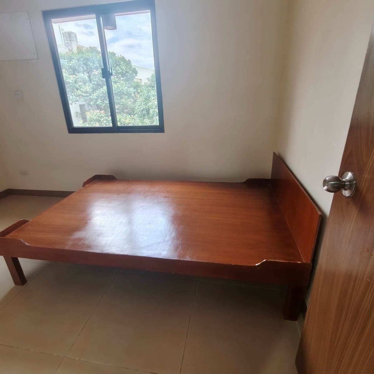 🏡 BARE STUDIO UNIT FOR RENT – GUADALUPE, CEBU CITY - photo 1