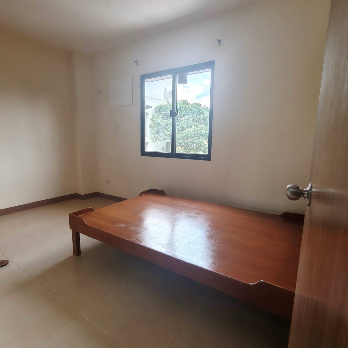 🏡 BARE STUDIO UNIT FOR RENT – GUADALUPE, CEBU CITY - photo 2