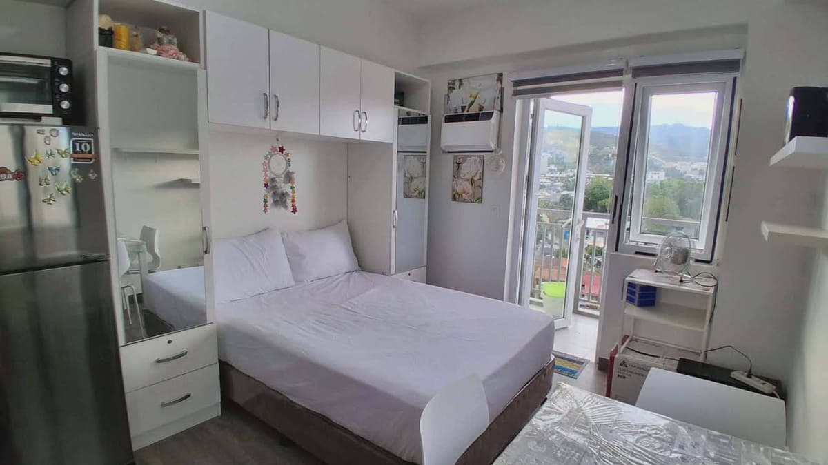 Furnished Studio unit with Balcony for rent near Cebu Doc, Fuente, Schools and Review Centers. The C... - photo 1