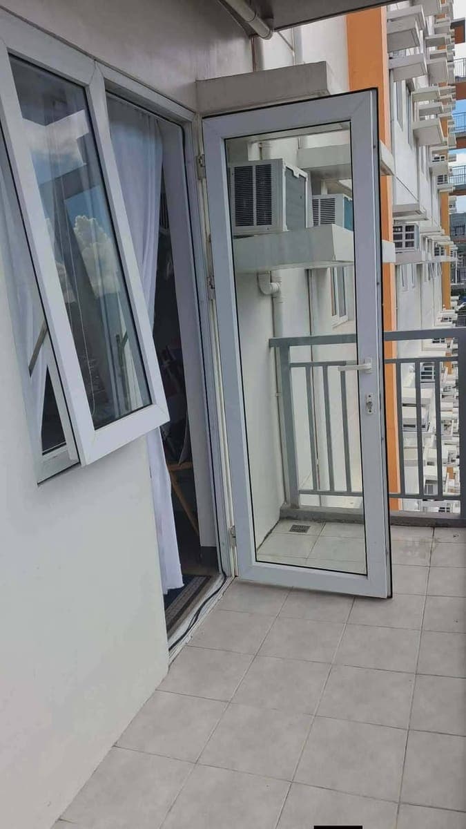 Furnished Studio unit with Balcony for rent near Cebu Doc, Fuente, Schools and Review Centers. The C... - photo 3