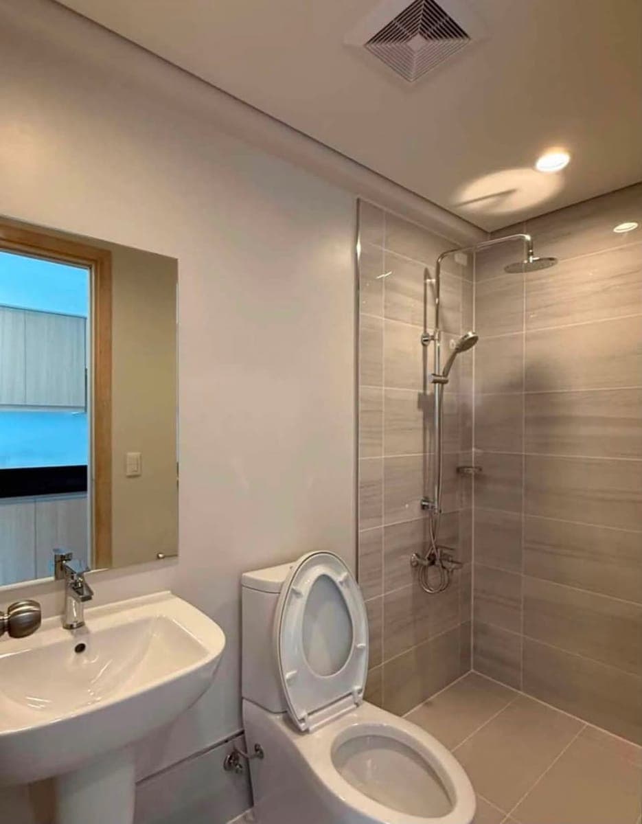 🏙️ FOR RENT – Solinea Palatine Tower 4, Cebu Business Park - photo 4