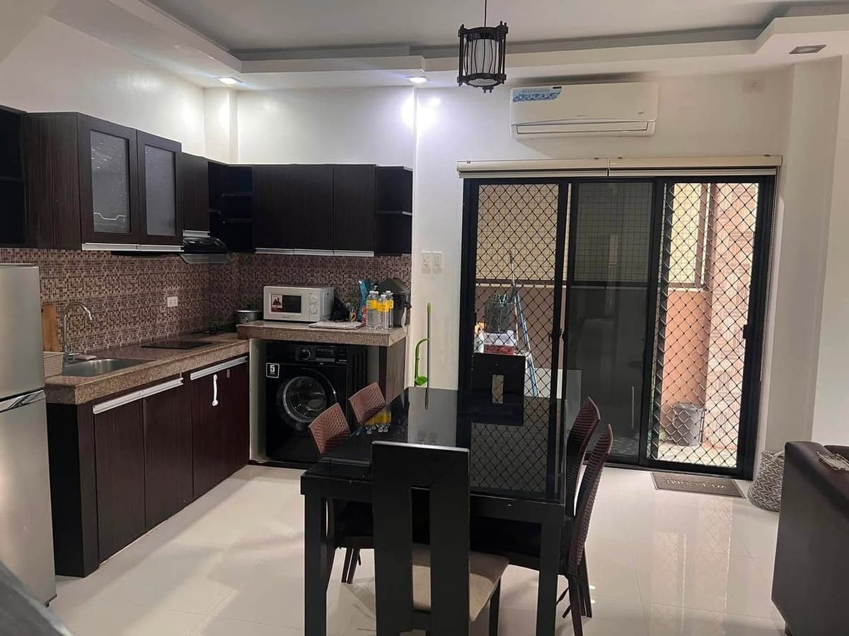🏡 FOR RENT: Fully Furnished 2-Bedroom House - photo 4