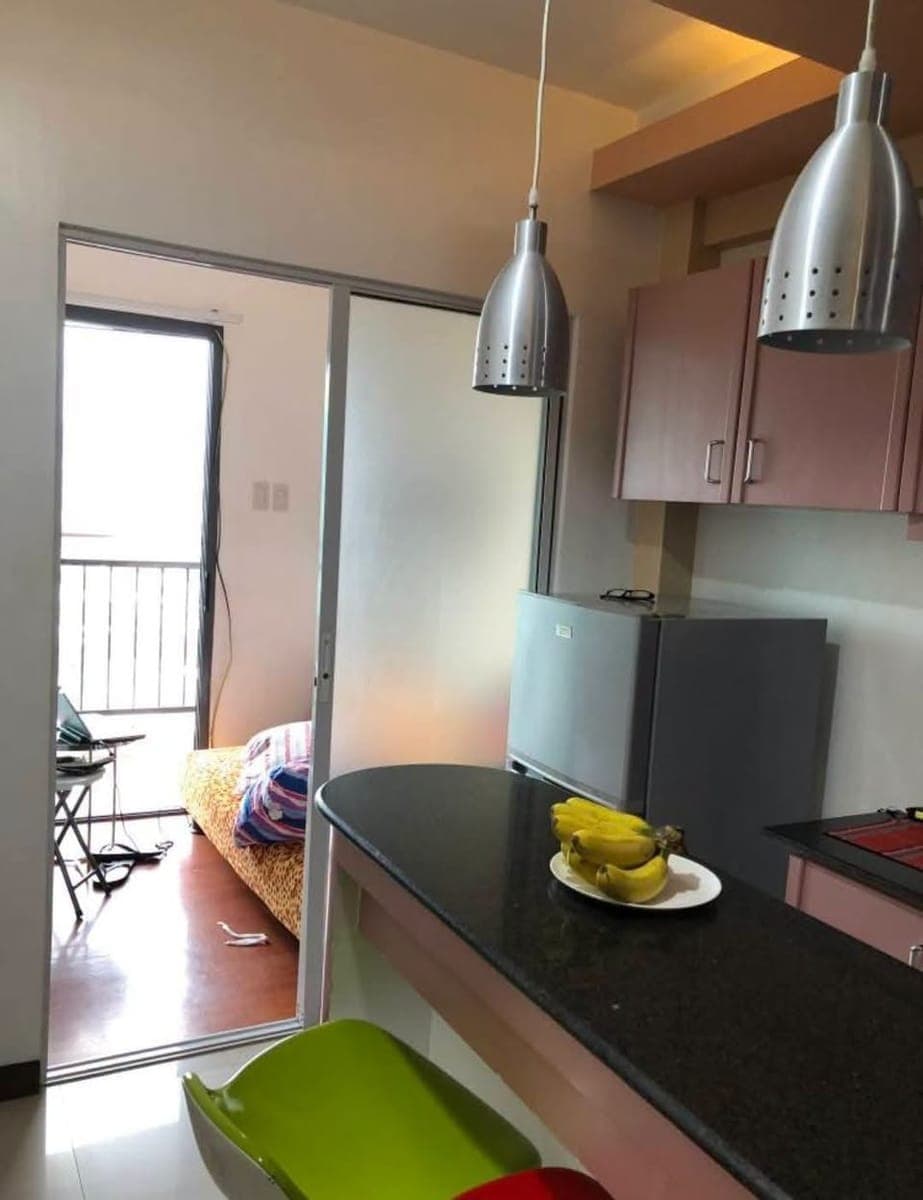 For Rent in City Suites at the 24th floor - photo 4