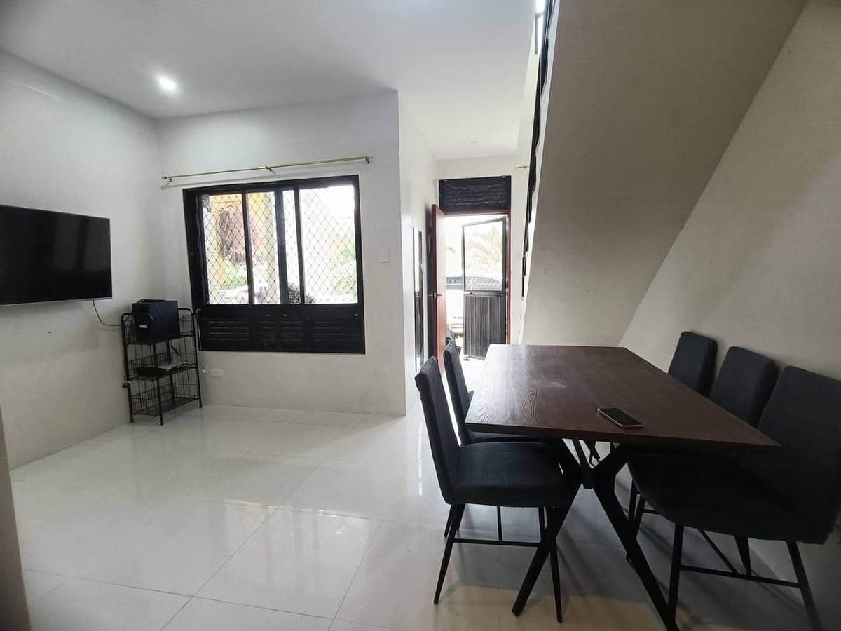 FOR RENT TOWNHOUSE IN TALISAY! - photo 5