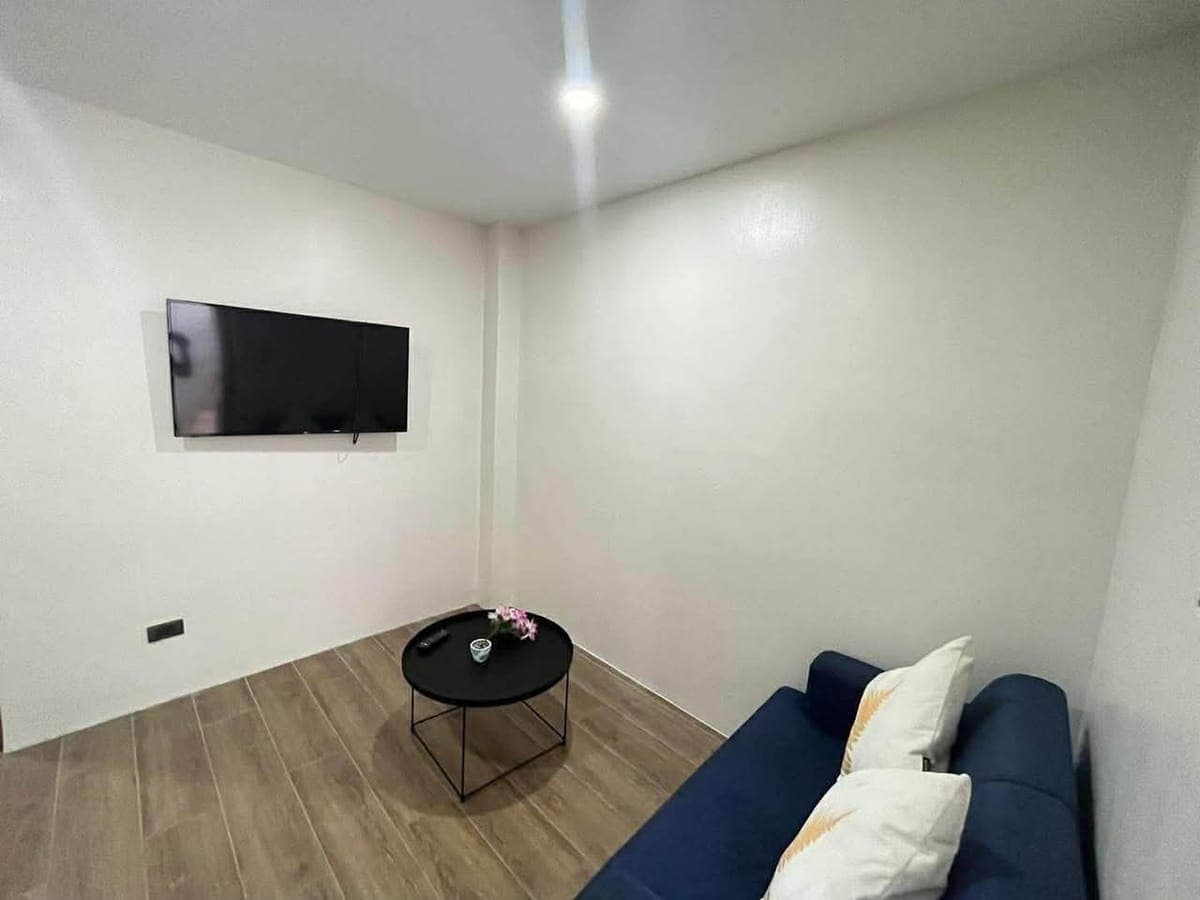 🏢 1 Bedroom Furnished Apartment for Rent – Mabolo, Cebu City - photo 2