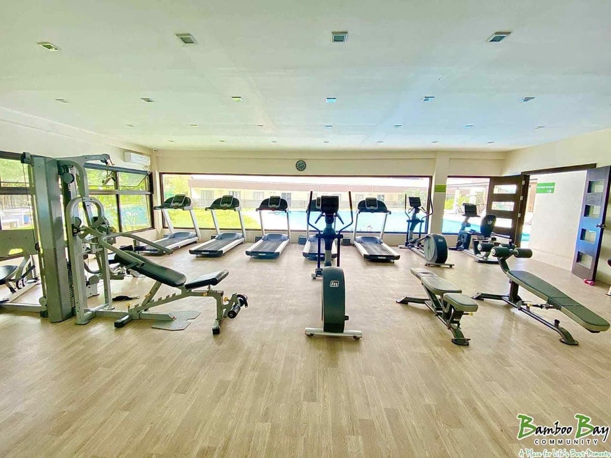 FOR RENT – 1-BEDROOM CONDO UNIT - photo 2