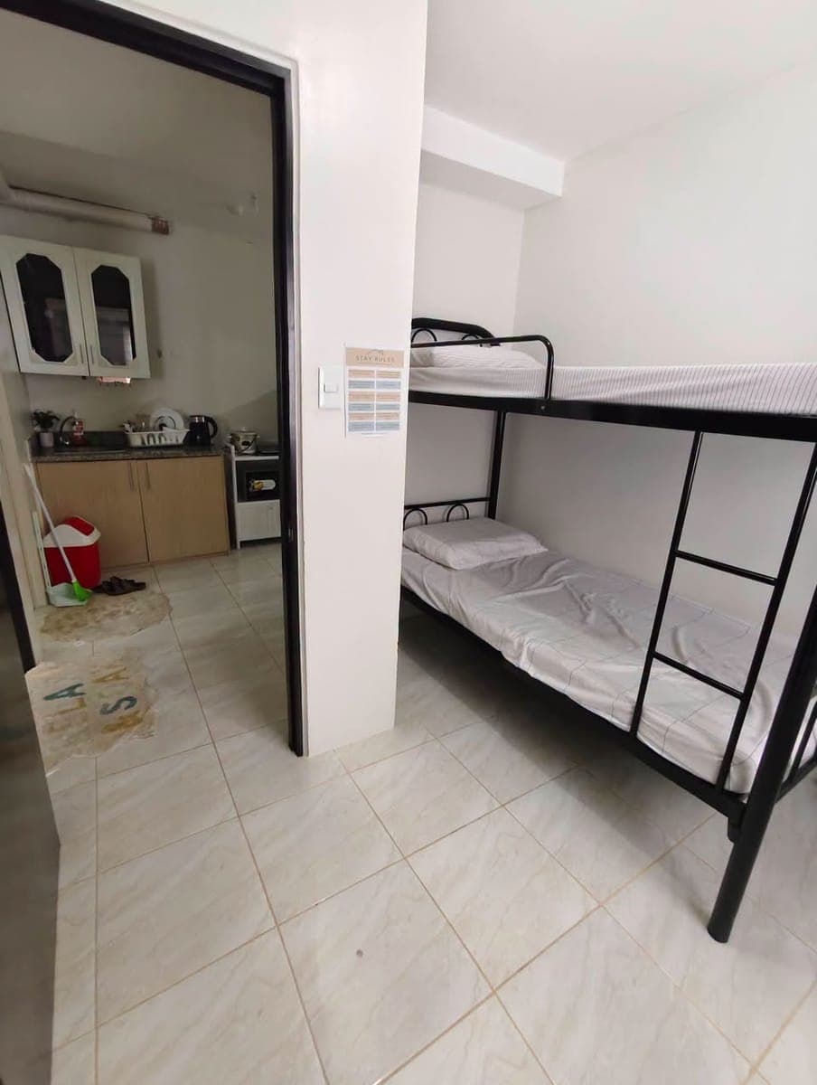 For Rent 2BR Deca Homes Banilad - photo 1