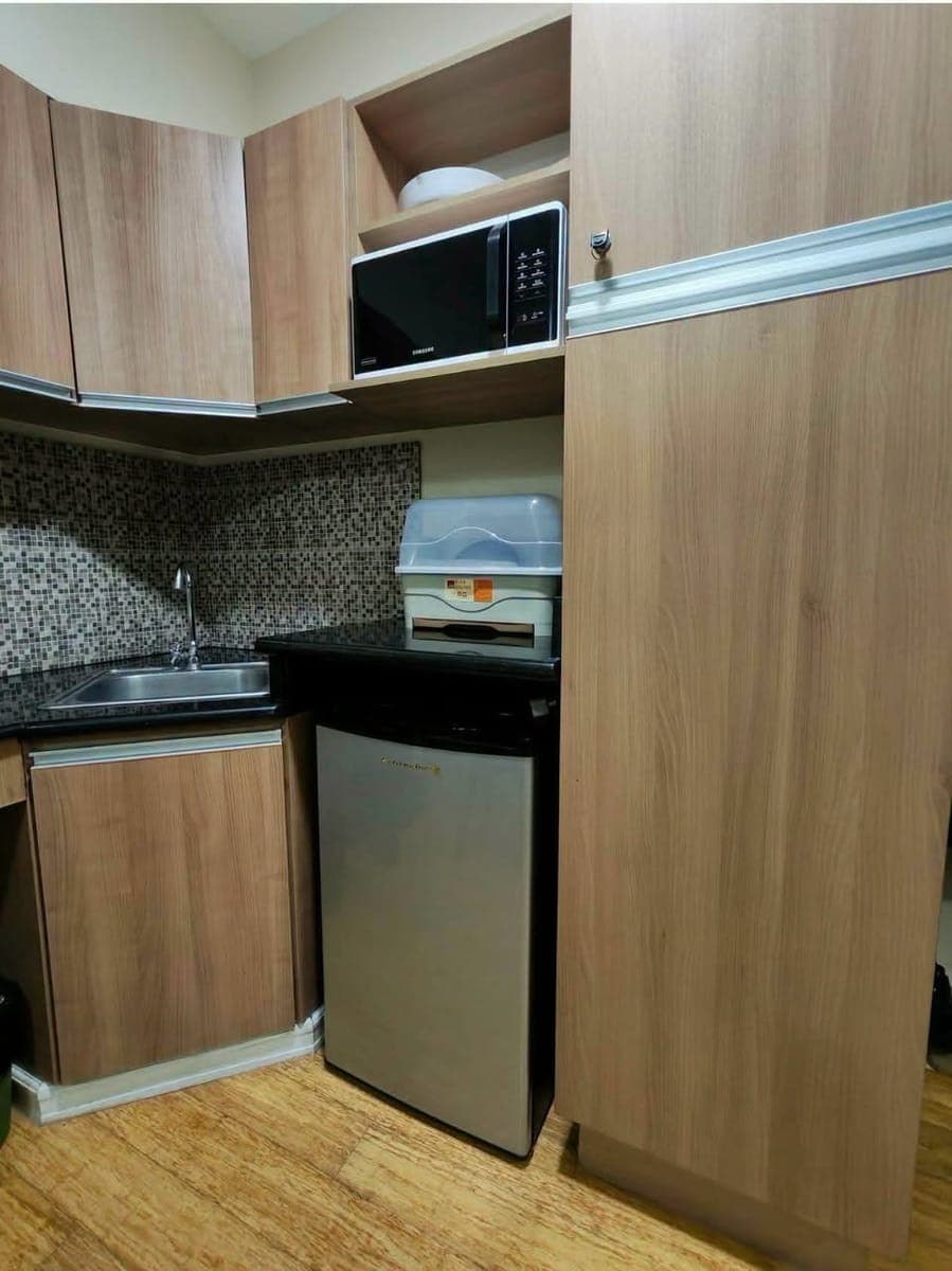 studio for rent - photo 1