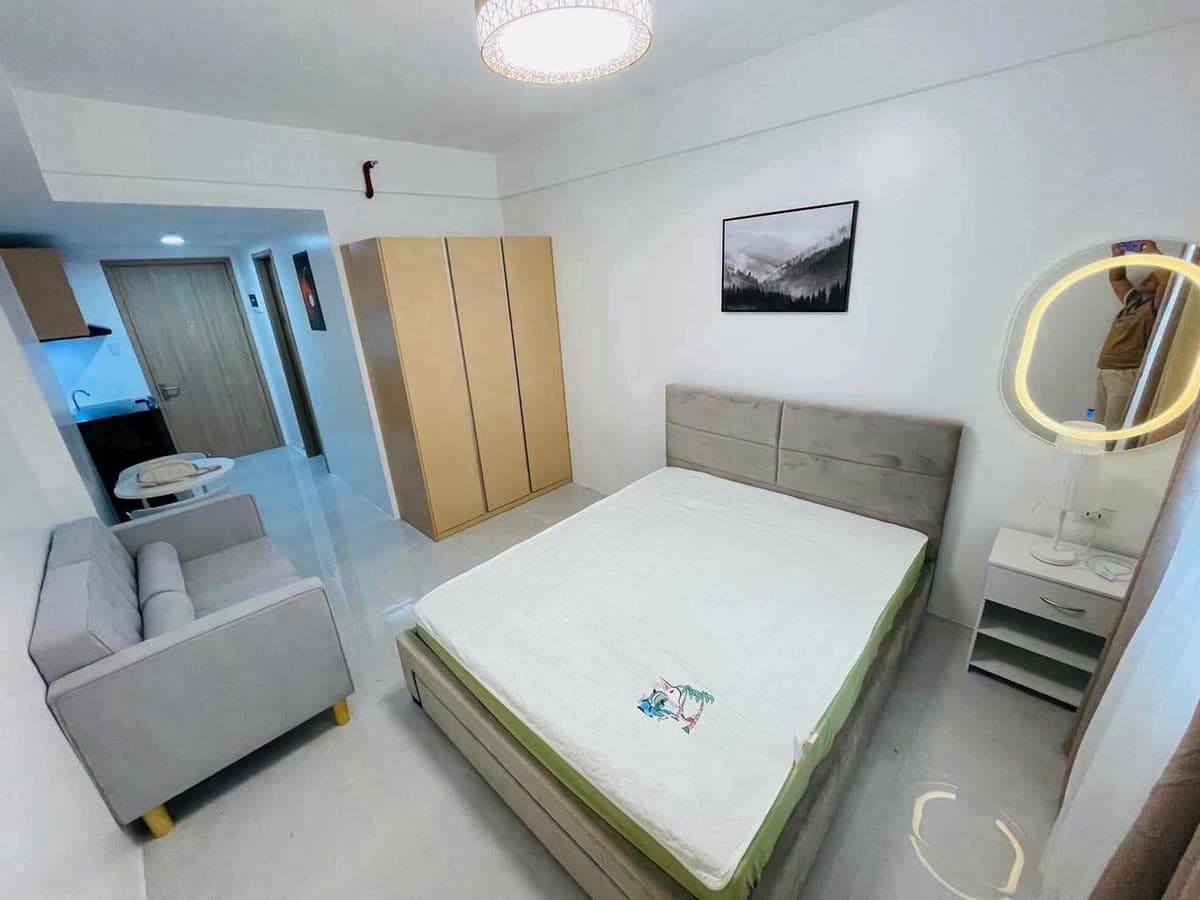 FOR RENT - Brand New Studio unit with Balcony - photo 1
