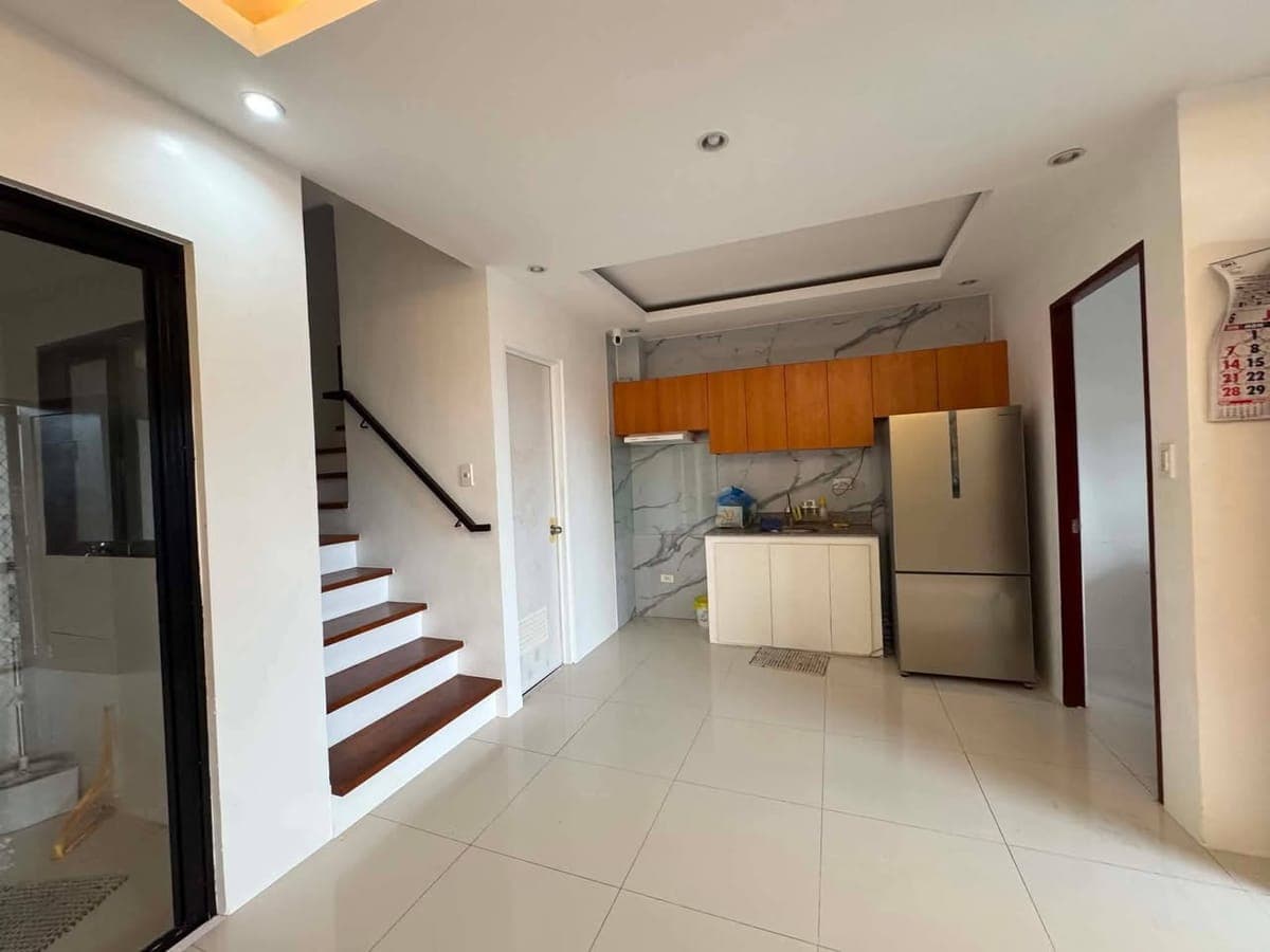 𝐁𝐑𝐄𝐄𝐙𝐀 𝐒𝐂𝐀𝐏𝐄𝐒 (𝐅𝐎𝐑 𝐑𝐄𝐍𝐓) - photo 2