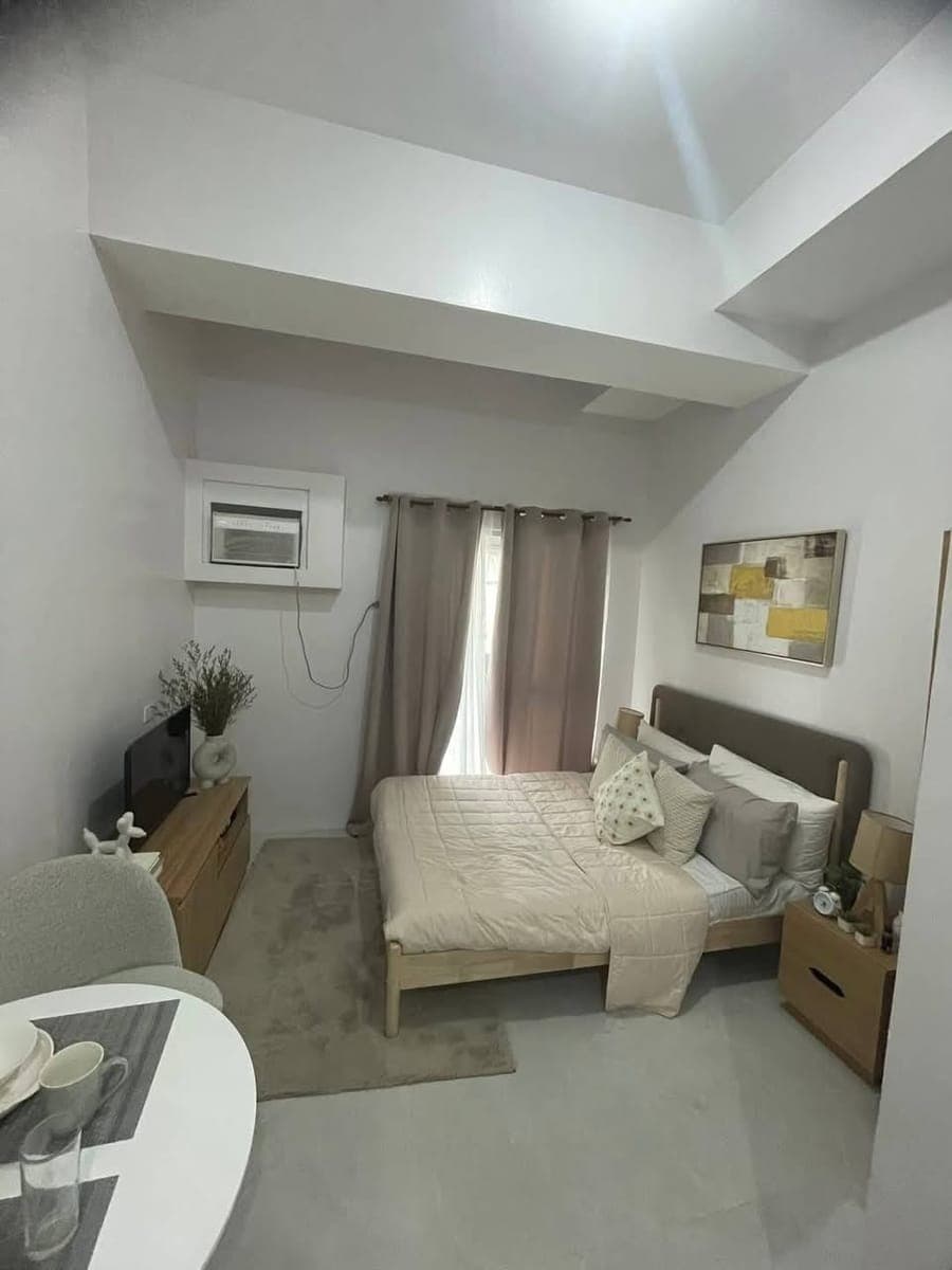 🏙️ Why keep paying rent when you can own your own home? - photo 5