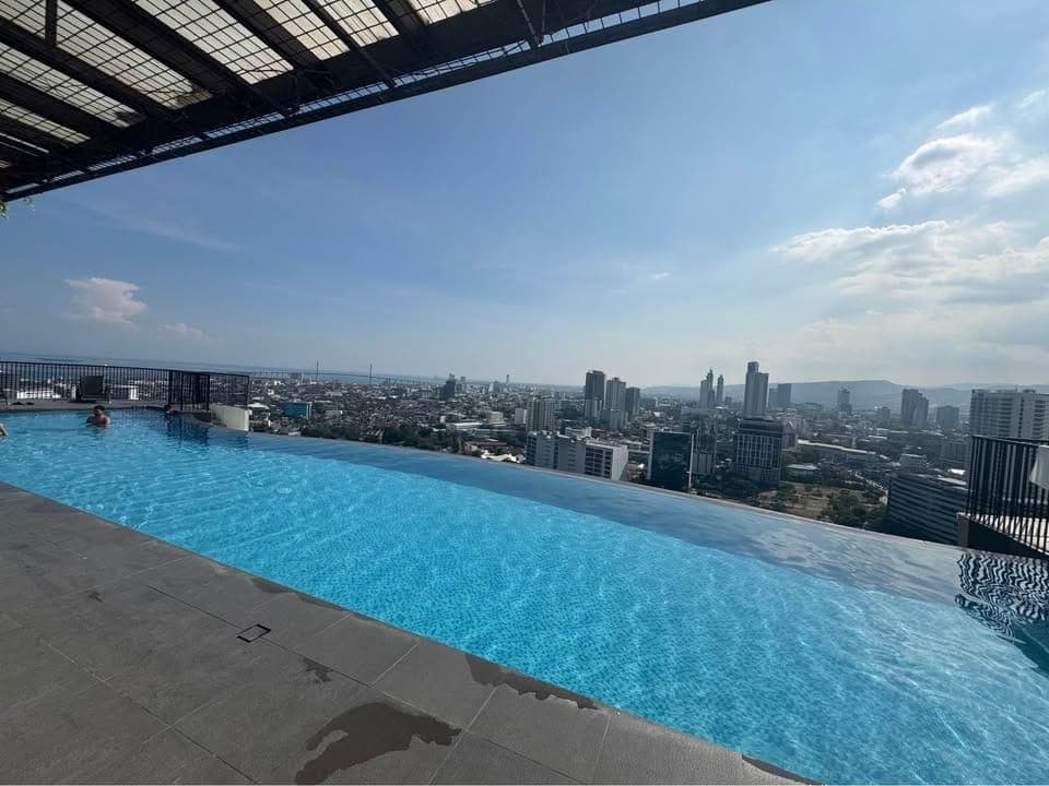 Fully furnished Studio for RENT in Calyx Residences, Cebu Business Park - photo 1