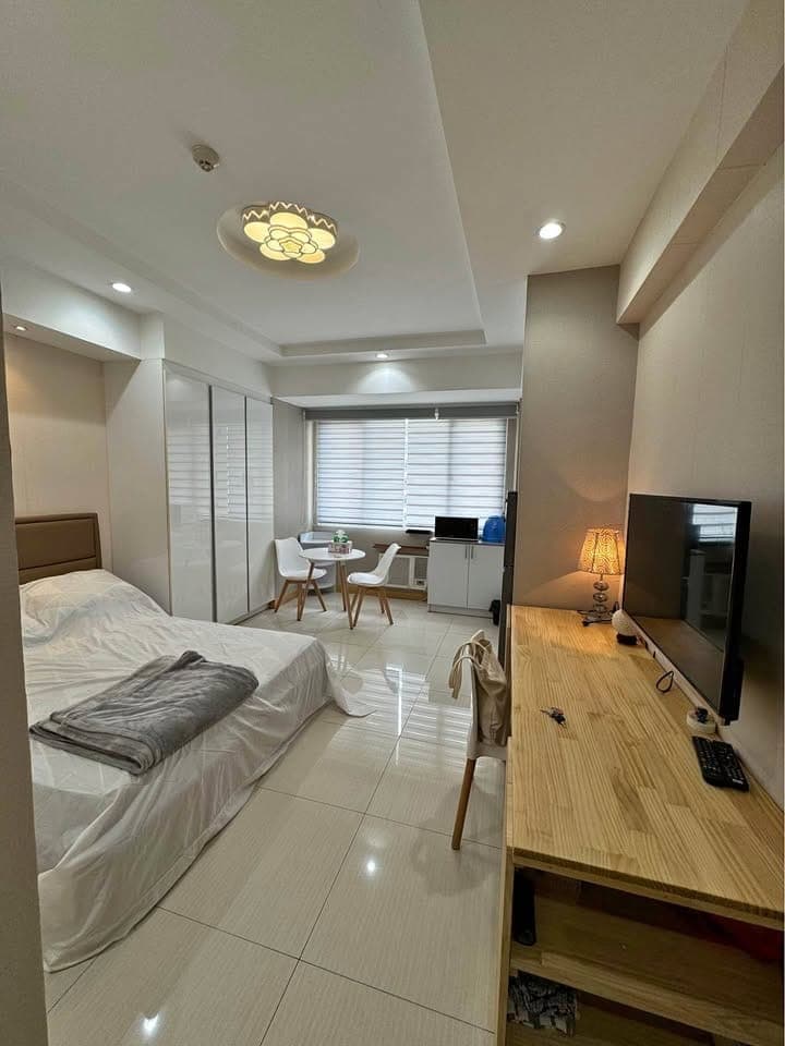 Fully furnished Studio for RENT in Calyx Residences, Cebu Business Park - photo 3