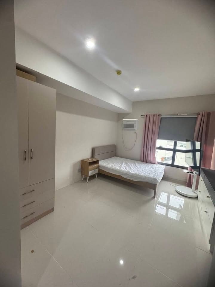 🏙️✨ Furnished Studio for RENT in J Tower Residences, Mandaue City Facing JMALL ✨🏙️ - photo 2