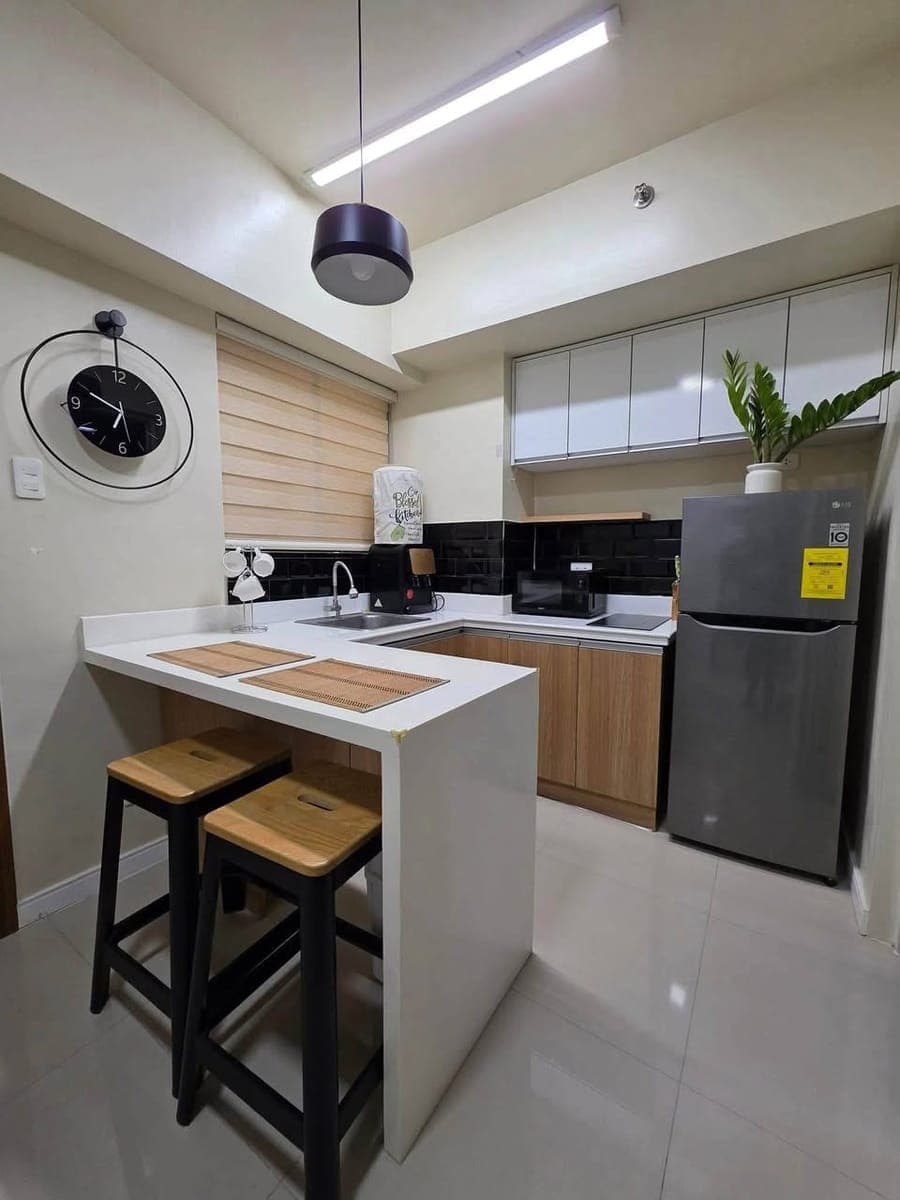 Fully Furnished 1 Bedroom Condo for Rent | 🌇 - photo 2