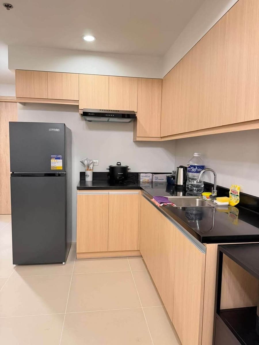 Brand New 2 BR unit in Solinea T4 for Rent! - photo 3