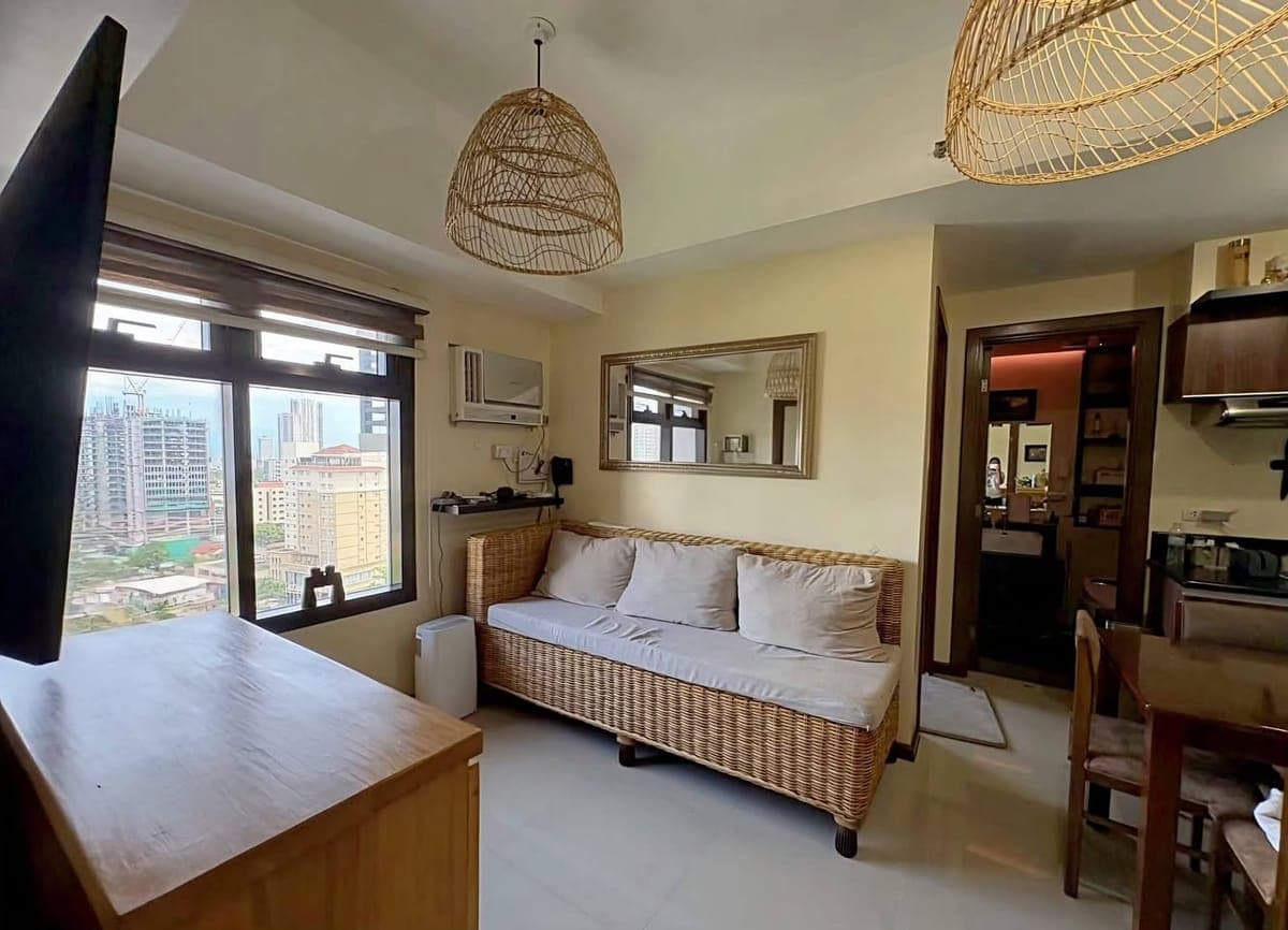 FOR RENT: 𝗙𝗢𝗥 𝗥𝗘𝗡𝗧: 𝟮-𝗕𝗲𝗱𝗿𝗼𝗼𝗺 𝗨𝗻𝗶𝘁 𝘄/ 𝗣𝗮𝗿𝗸𝗶𝗻𝗴 - photo 3