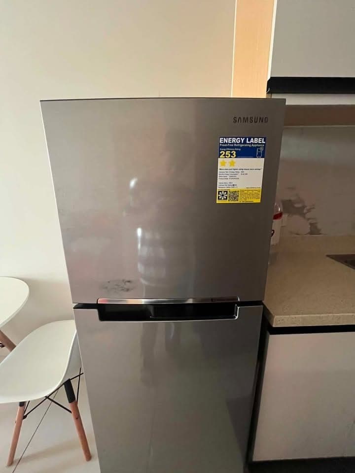 NO AGENT DIRECT OWNER HERE Available end of the month For rent Horizon 101 Tower 2 18 L - photo 3