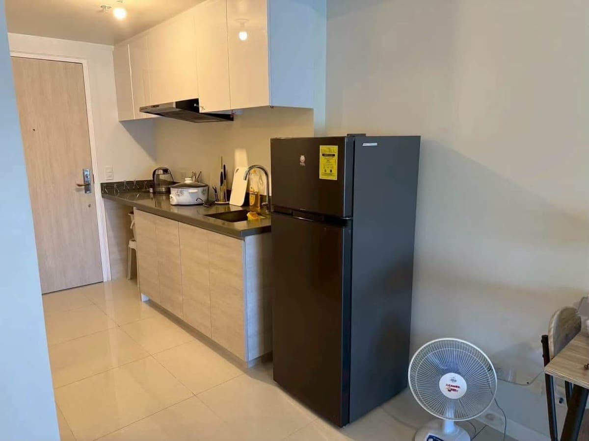 ✨ FOR RENT | Studio Unit with Stunning Sea View 🌊🏙️ - photo 3
