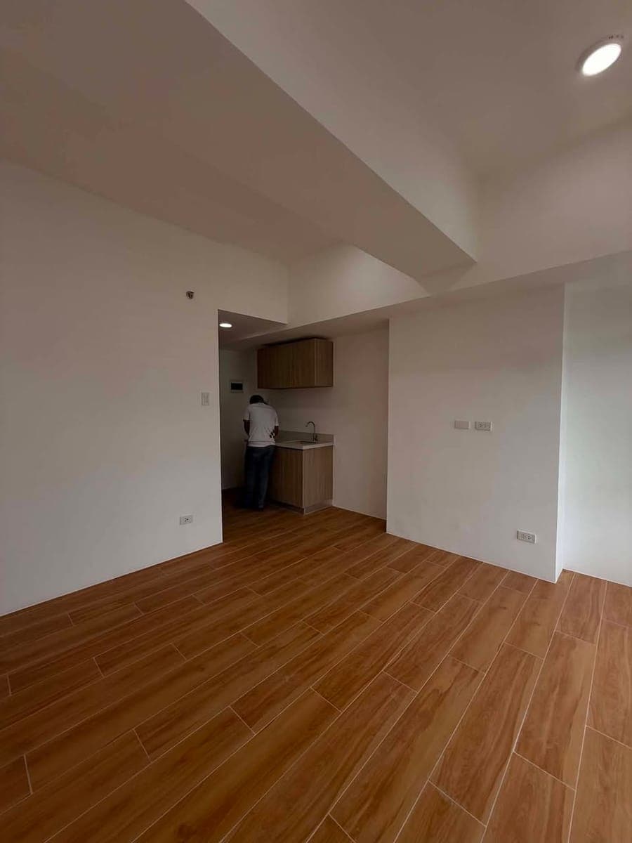 Studio Unit for rent at Vertex Central Cebu City - photo 2