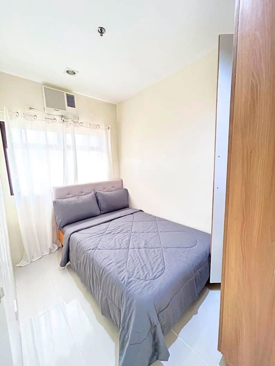 🏢 FOR RENT – Midpoint Residences - photo 4
