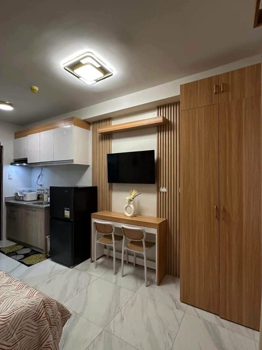FOR RENT: Fully Furnished Studio Unit – Casa Mira Towers Guadalupe - photo 2