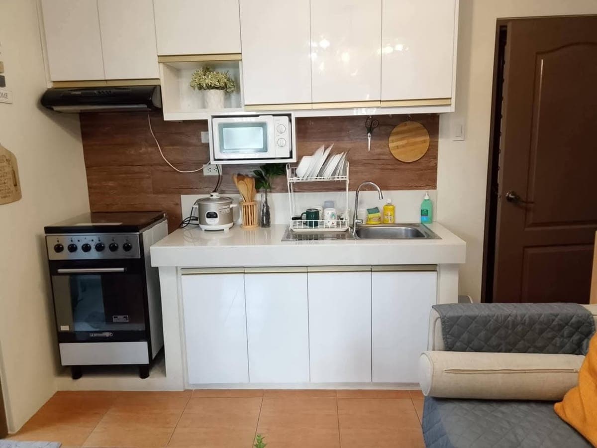 FOR RENT: 2-Bedroom Condo – One Oasis Condominium - photo 5