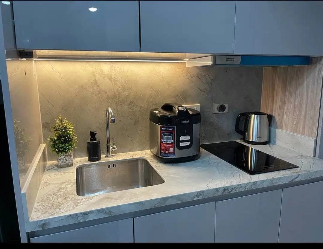 FOR RENT: Fully Furnished 1-Bedroom Condo – J Tower Residences - photo 4