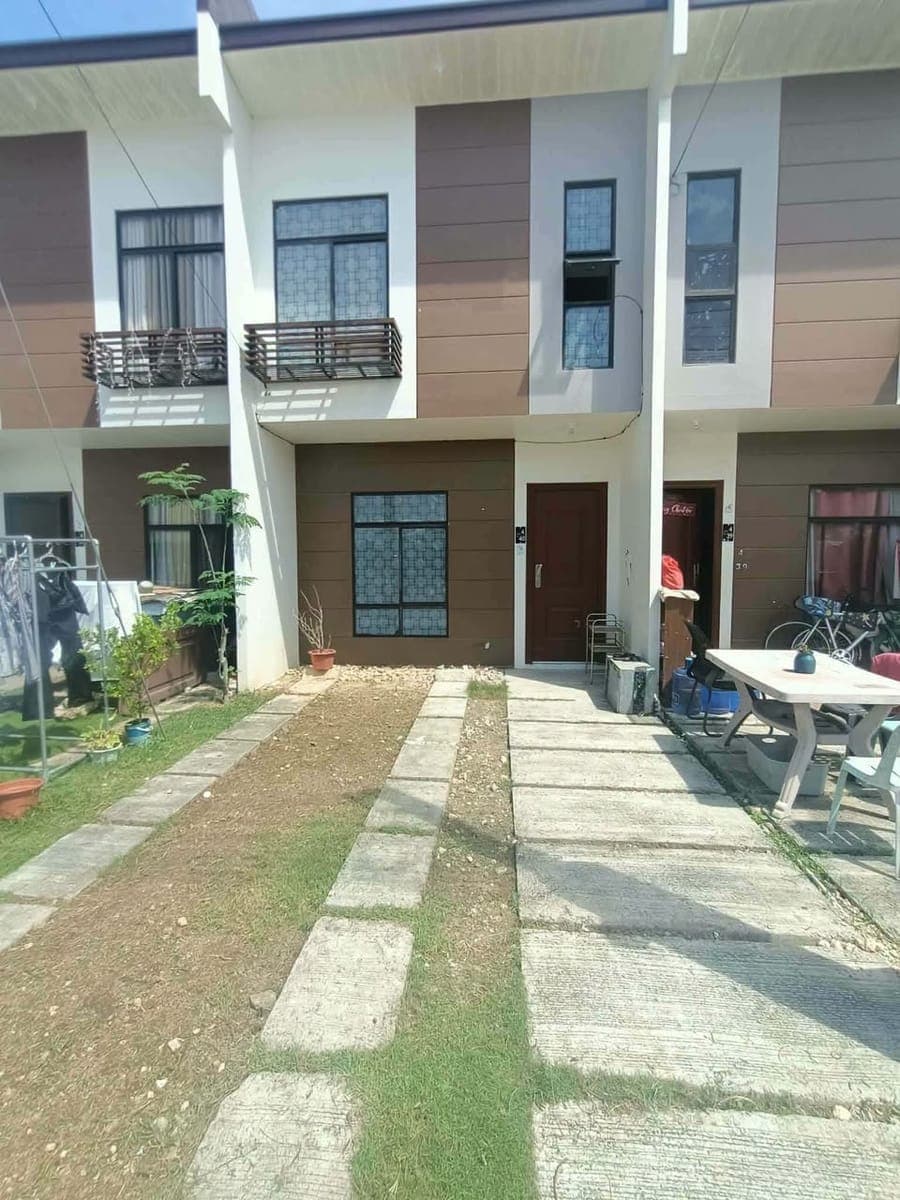 House for Rent - photo 1