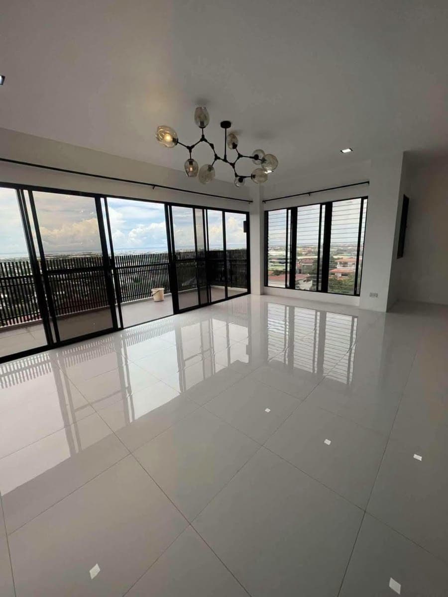 FOR SALE OR FOR RENT | ₱22,500,000 / ₱85,000 Monthly - photo 5