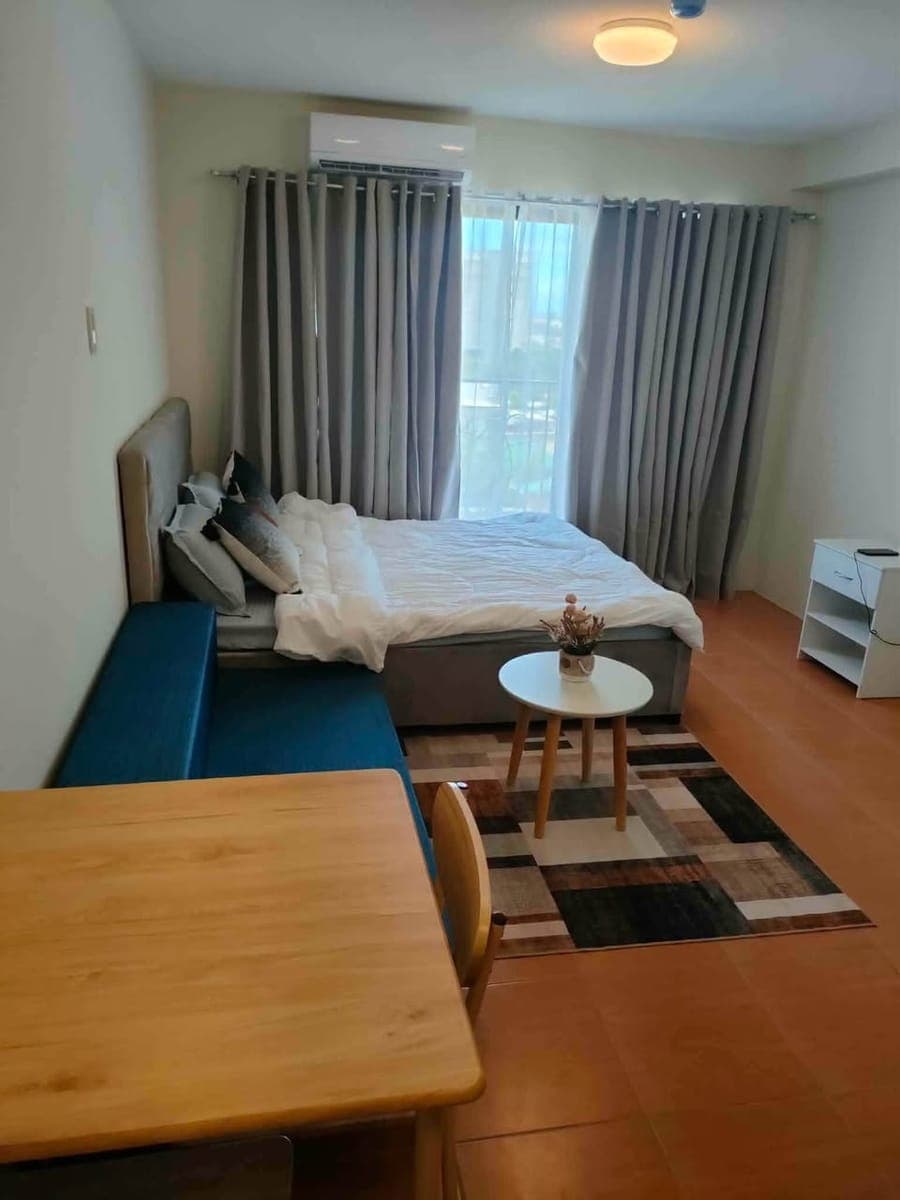⛳️💫FOR ONLY 18k per month STUDIO UNIT with BALCONY near IT.PARK,AYALA - photo 2