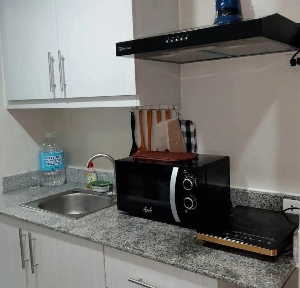 ‼️For Rent  studio type with balcony and PARKING FOR RENT - photo 4