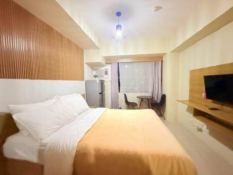 RENT: ₱23,000/mo including condo dues @HORIZON 101-t1 - photo 5