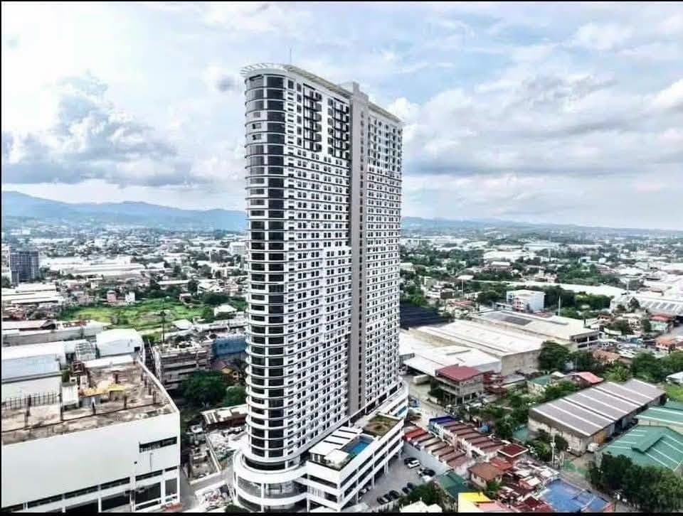 For Rent Furnished Studio Unit in J Tower Residences, beside SM City JMall, Mandaue City (No Parking) - photo 1