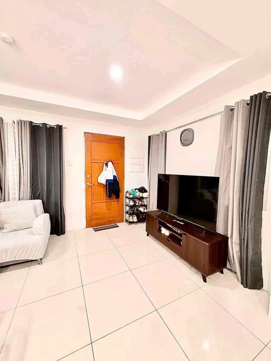 🏡 **FOR RENT | Fully Furnished Duplex Home in Modena Town Square, Minglanilla** - photo 2