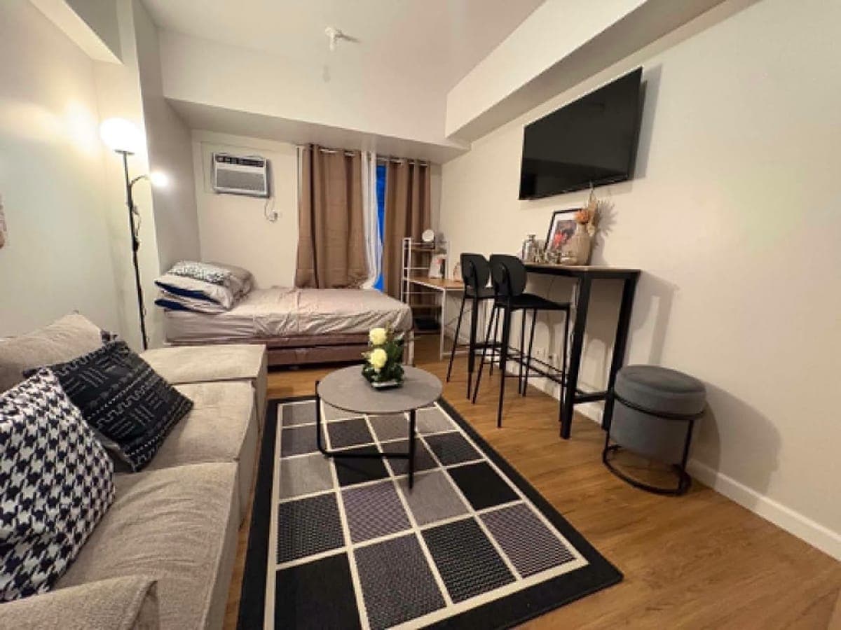 RPH-PL11400- FOR RENT | SOLINEA CONDOMINIUM | PALATINE TOWER 4 | CEBU BUSINESS PARK | STUDIO UNIT - photo 2