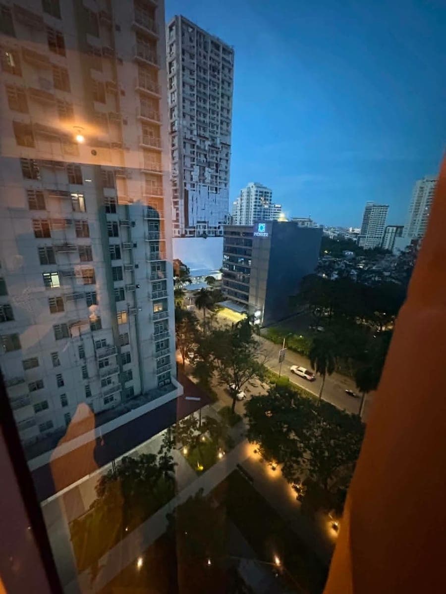 RPH-PL11400- FOR RENT | SOLINEA CONDOMINIUM | PALATINE TOWER 4 | CEBU BUSINESS PARK | STUDIO UNIT - photo 4
