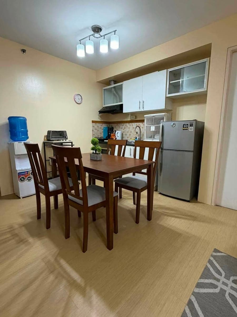 FOR RENT Fully Furnished 1 Bedroom Unit Avida Tower 2 - photo 1