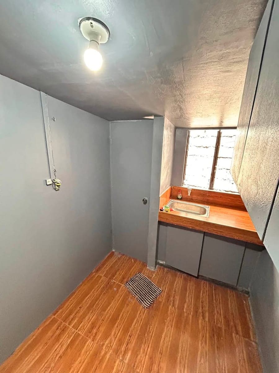 🏠 NEWLY RENOVATED ROOM FOR RENT – AVAILABLE NOW 🏠 - photo 3