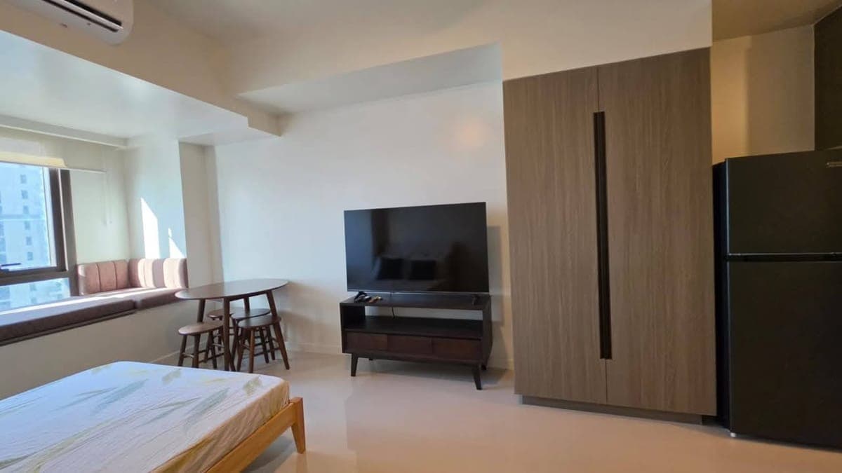🏙️ LIVE THE MANDANI BAY LIFESTYLE — NOW AVAILABLE FOR RENT!🌊✨ - photo 2