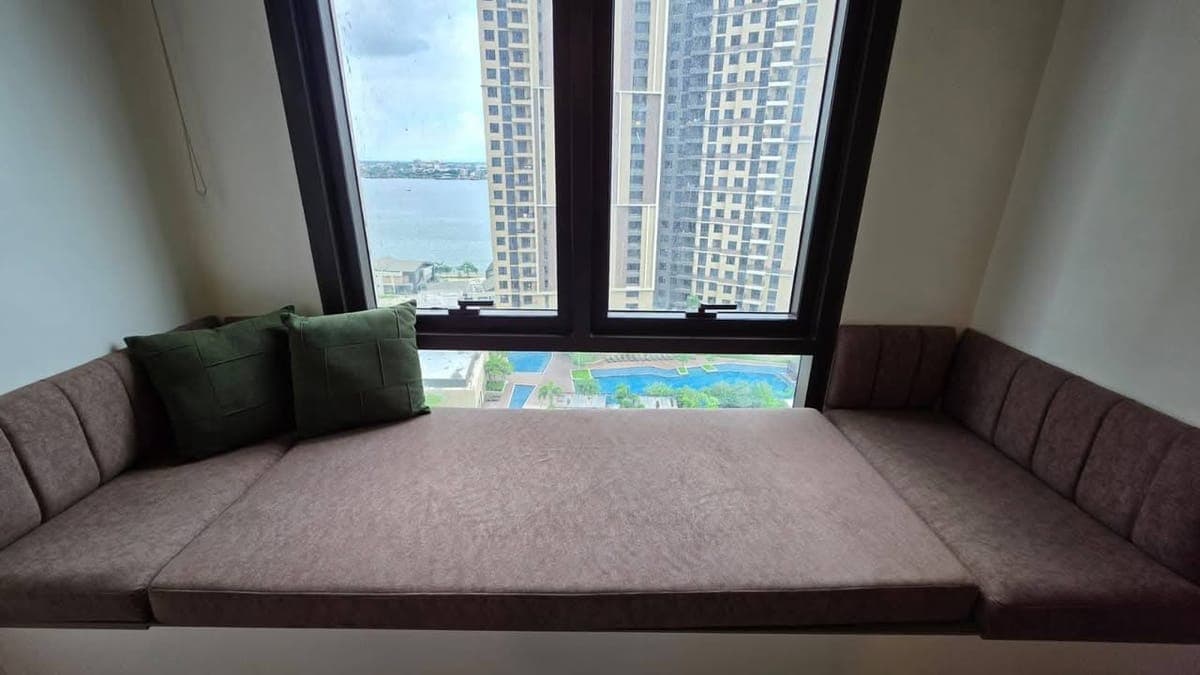 🏙️ LIVE THE MANDANI BAY LIFESTYLE — NOW AVAILABLE FOR RENT!🌊✨ - photo 3