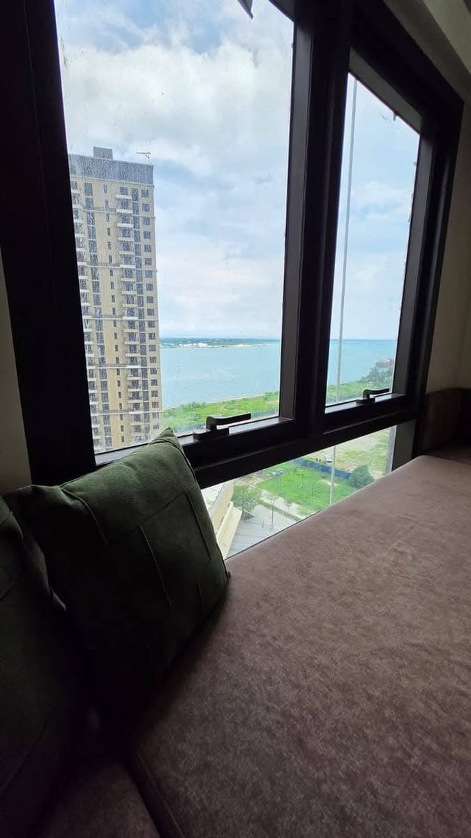 🏙️ LIVE THE MANDANI BAY LIFESTYLE — NOW AVAILABLE FOR RENT!🌊✨ - photo 4
