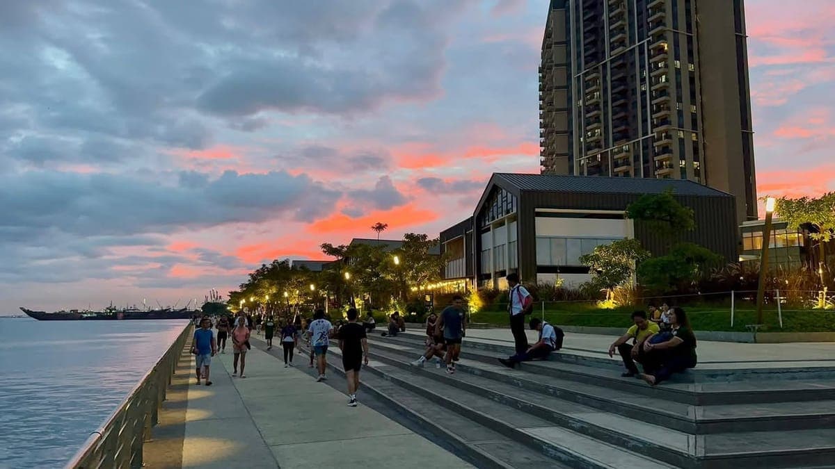 🏙️ LIVE THE MANDANI BAY LIFESTYLE — NOW AVAILABLE FOR RENT!🌊✨ - photo 5