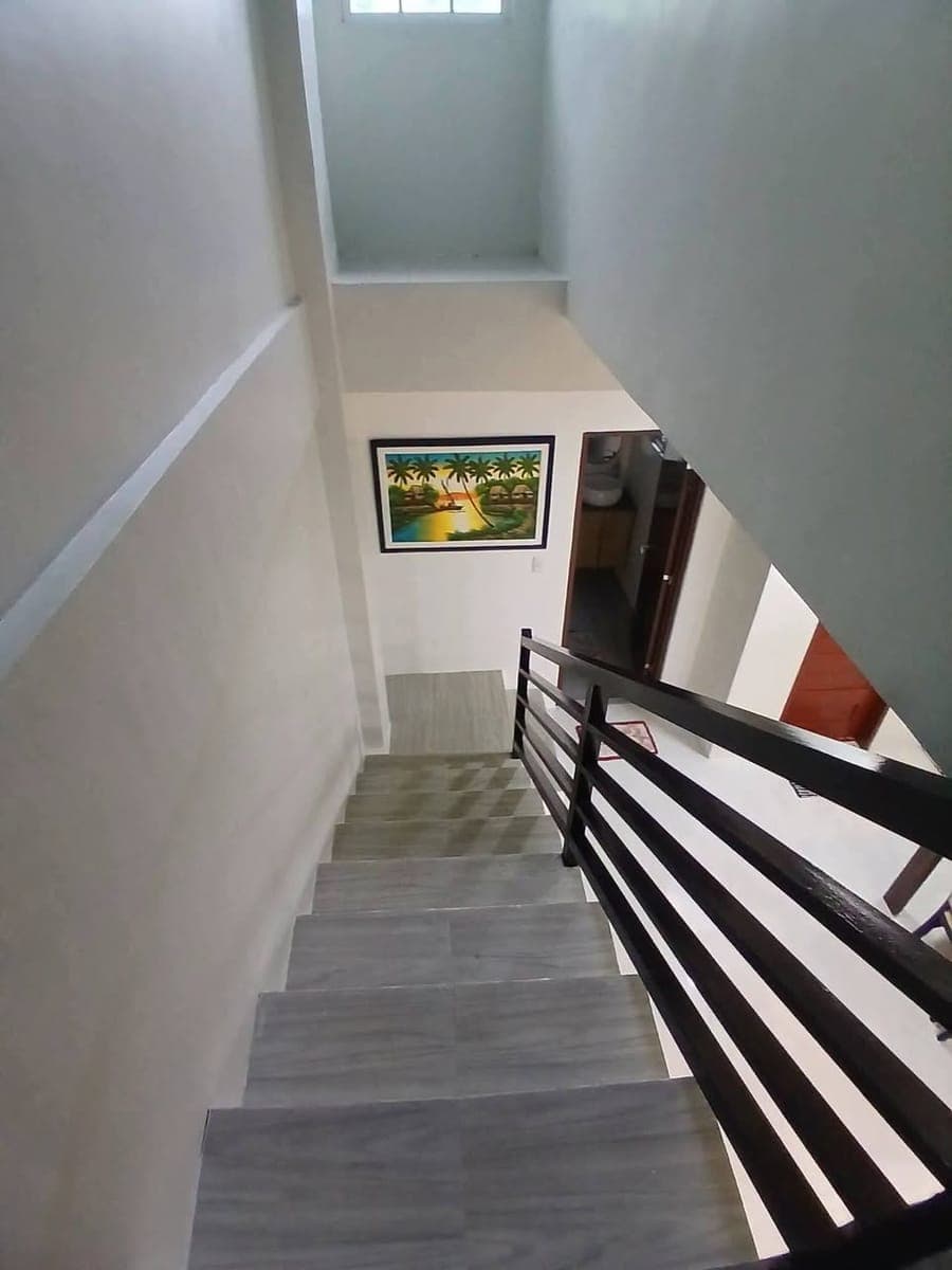 Spacious Fully Furnished Townhouse for Rent‼️ - photo 2