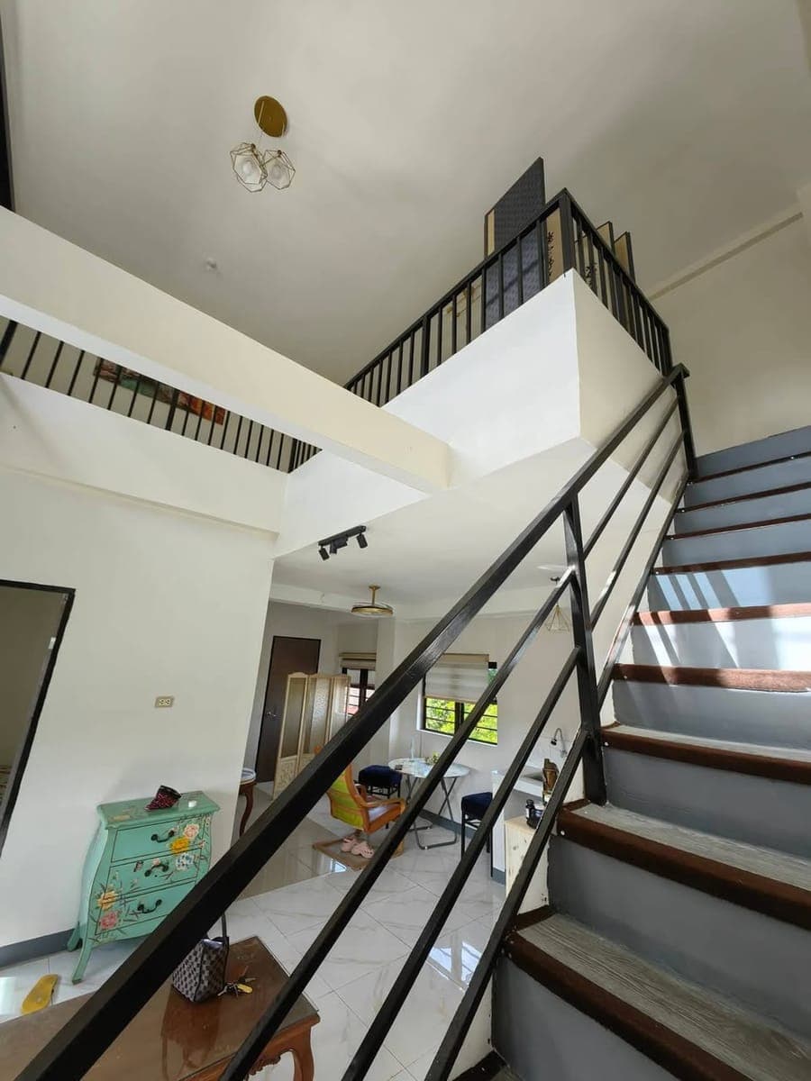 FOR RENT APARTMENT-LOFT TYPE ROOM IN Victor Village Labangon - photo 4