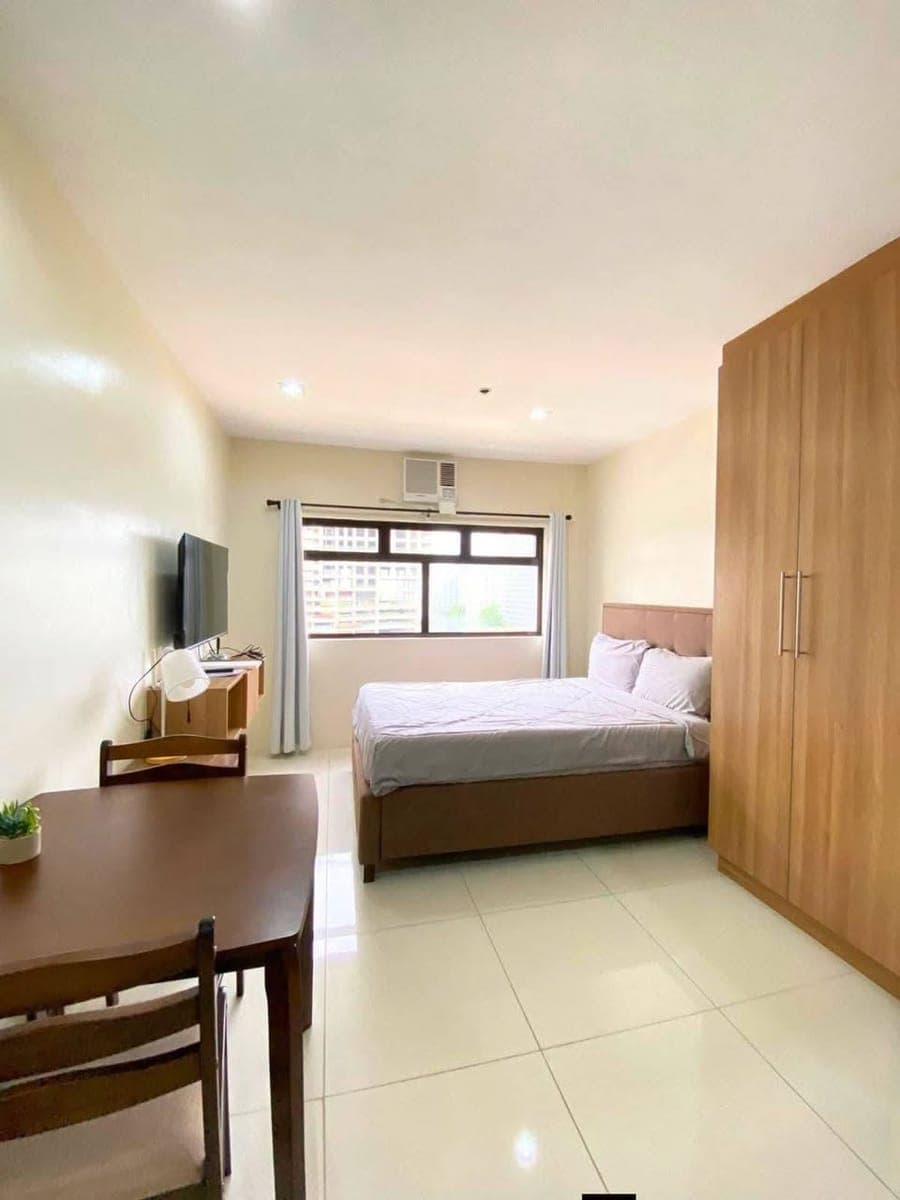 FOR RENT - photo 2
