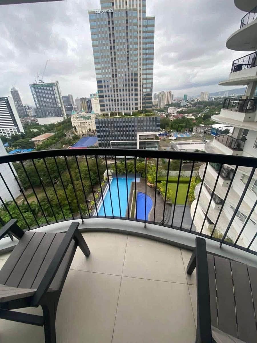 𝐅𝐎𝐑 𝐑𝐄𝐍𝐓: 𝟏 𝐁𝐞𝐝𝐫𝐨𝐨𝐦 𝐰𝐢𝐭𝐡 𝐁𝐚𝐥𝐜𝐨𝐧𝐲 at Calyx Residence, IT Park - photo 1